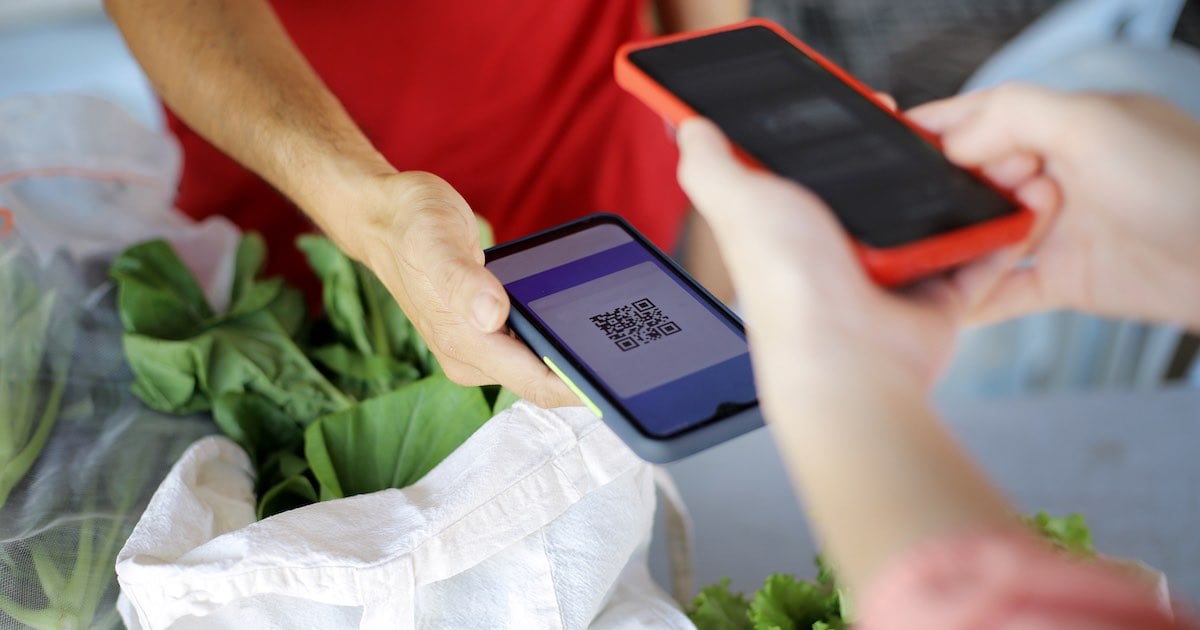 QR code for food traceability data